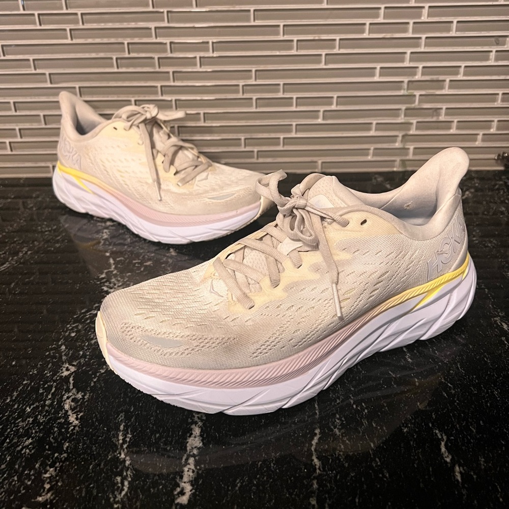 Hoka One One Clifton 8.5B Women's Running Training Recovery Shoes Blanc de Blanc